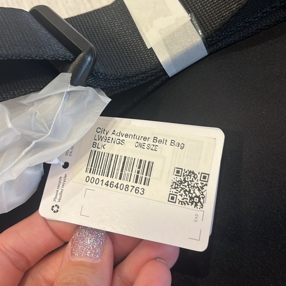 NWT Lululemon City Adventurer Belt Bag 2.5L Black - Picture 5 of 6